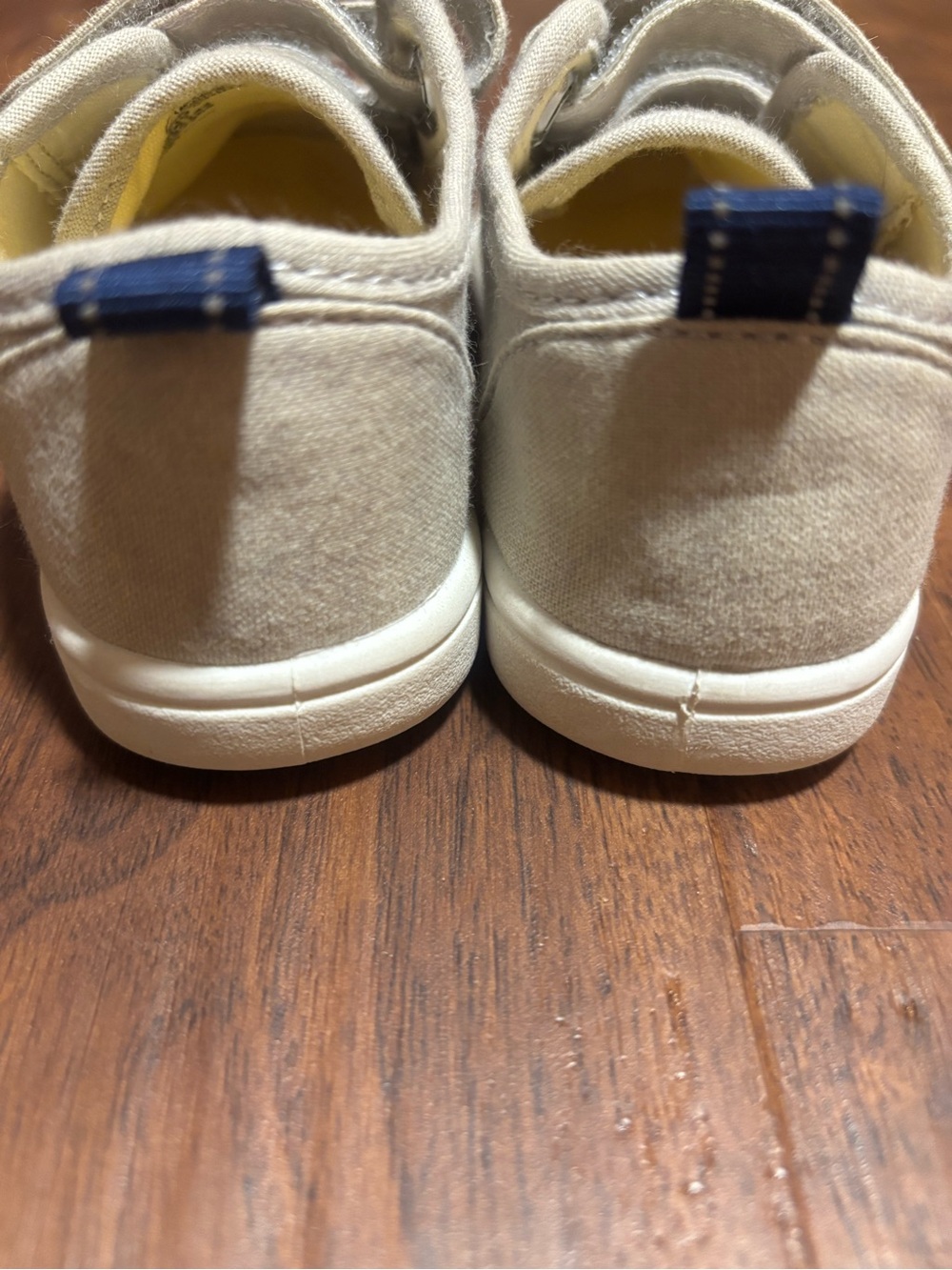 Cat & Jack Toddler Boys Parker Hook and Loop Closure Sneakers Shoes - Beige 8 - Picture 4 of 6